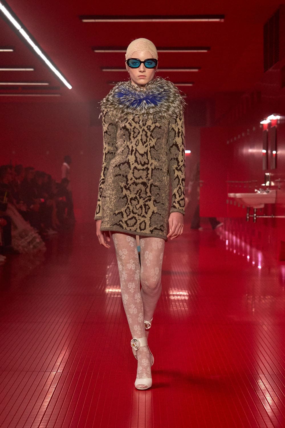 Valentino Automne Hiver 2025 2026 Runway Magazine (25)
