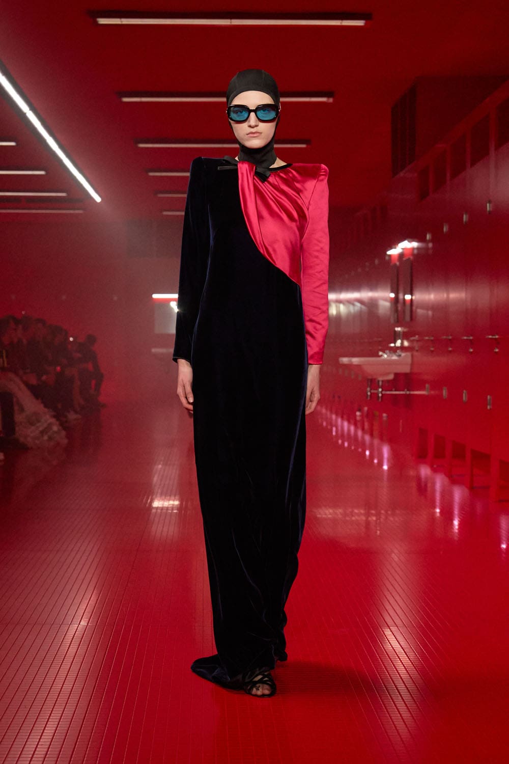 Valentino Automne Hiver 2025 2026 Runway Magazine (26)