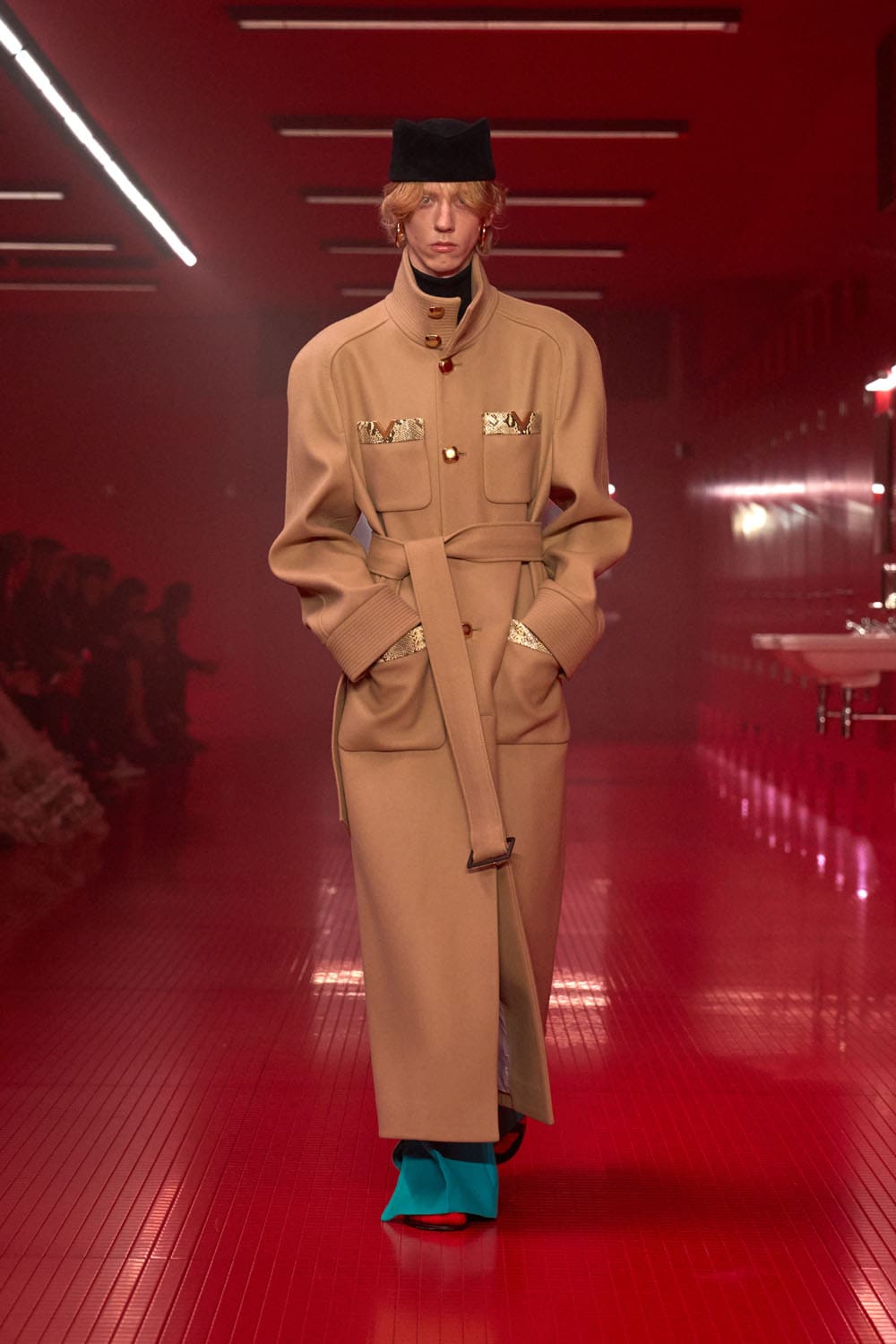 Valentino Automne Hiver 2025 2026 Runway Magazine (31)