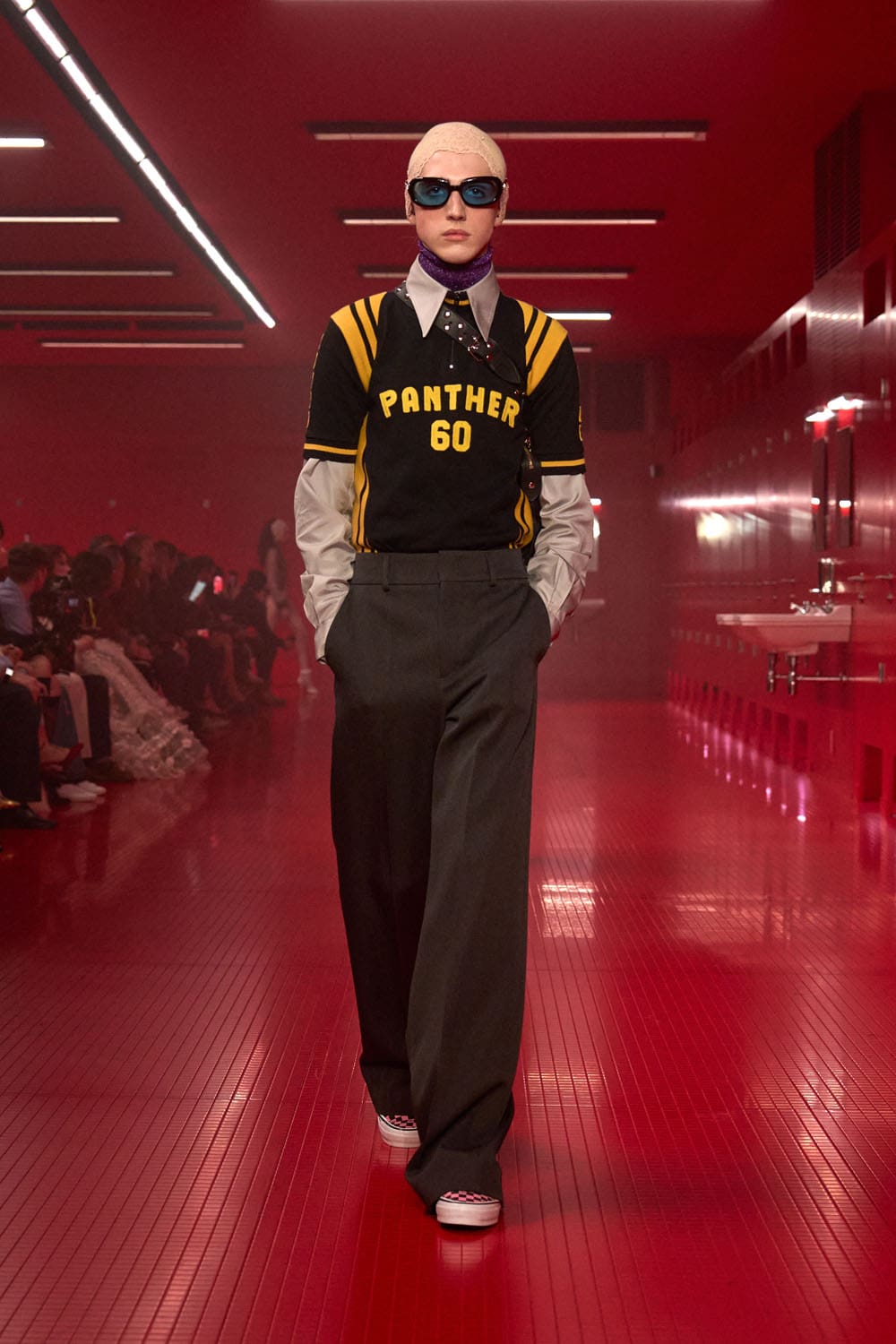 Valentino Automne Hiver 2025 2026 Runway Magazine (71)
