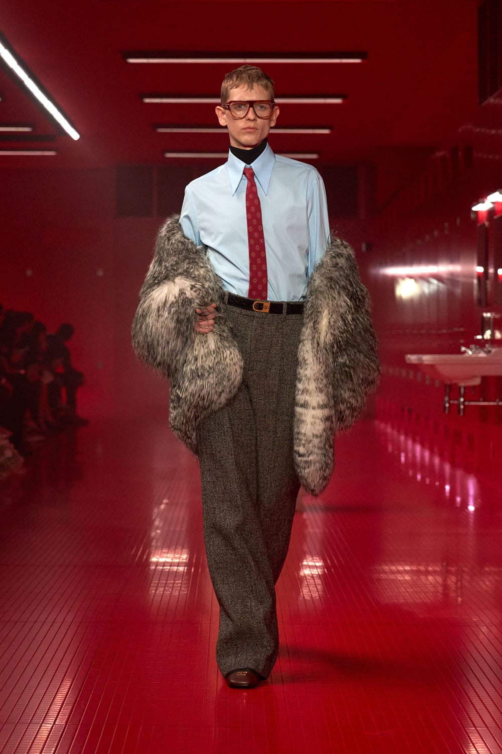 Valentino Automne Hiver 2025 2026 Runway Magazine (78)