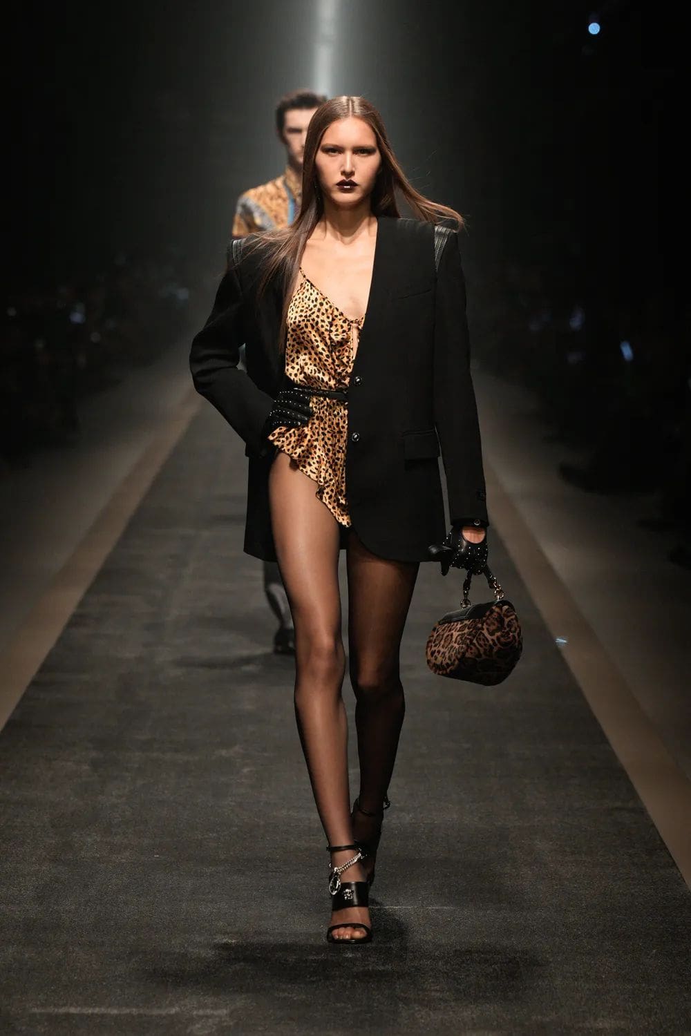 Versace Autunno Inverno 2025 2026 Runway Magazine (12)