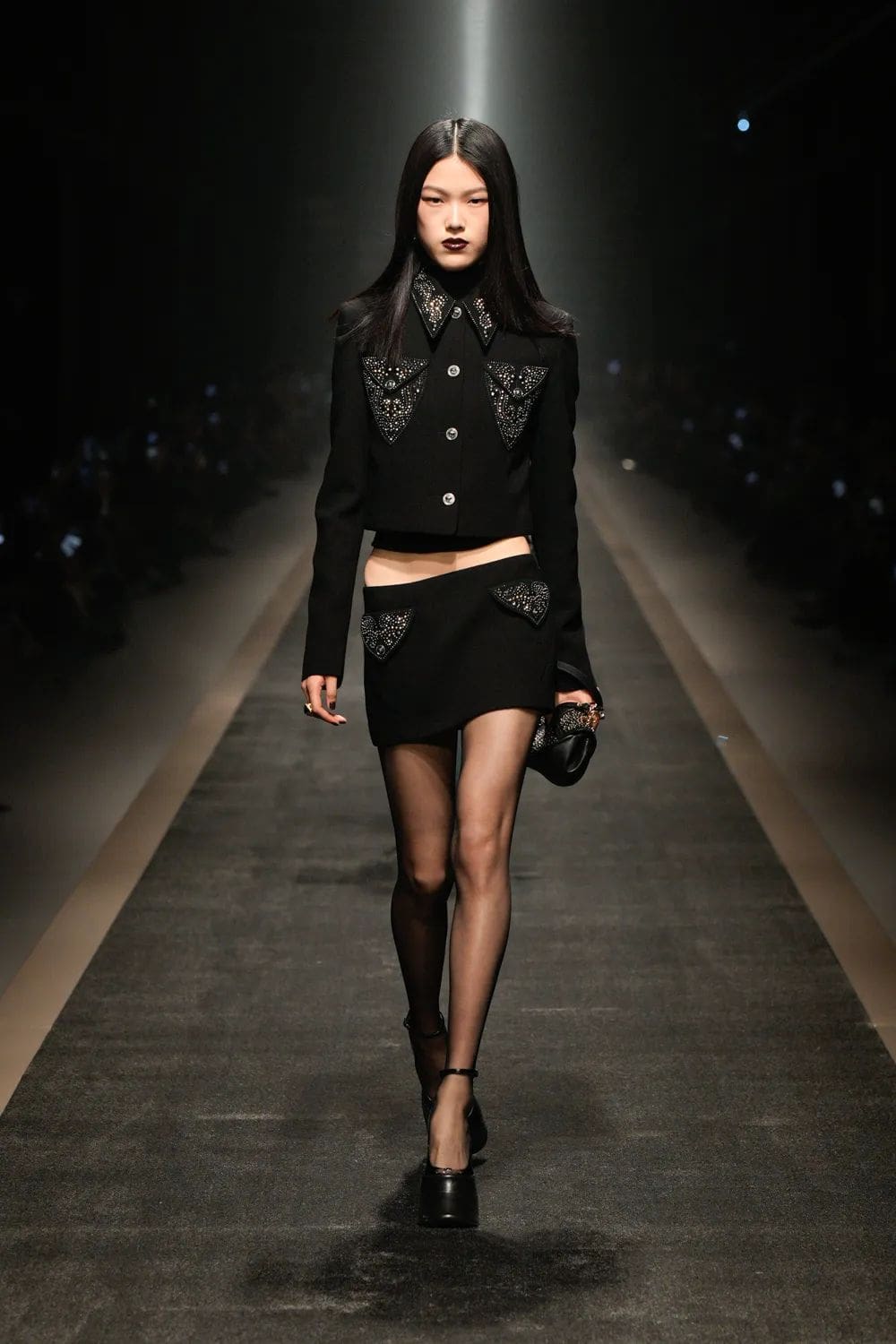 Versace Autunno Inverno 2025 2026 Runway Magazine (18)