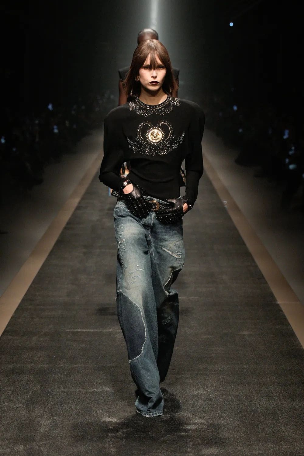 Versace Autunno Inverno 2025 2026 Runway Magazine (19)