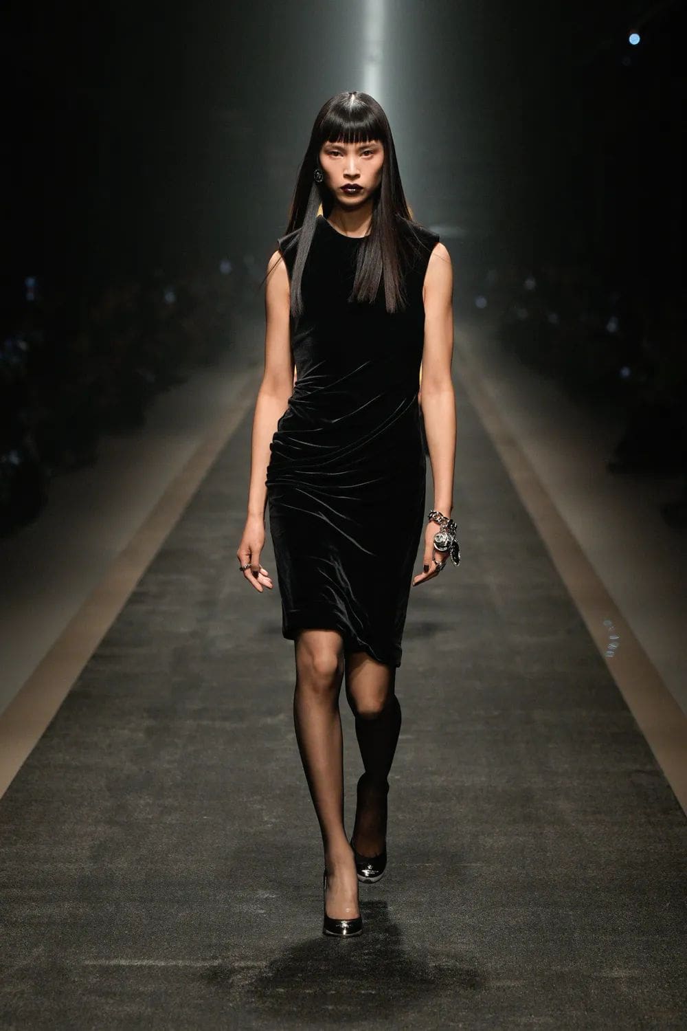 Versace Autunno Inverno 2025 2026 Runway Magazine (44)