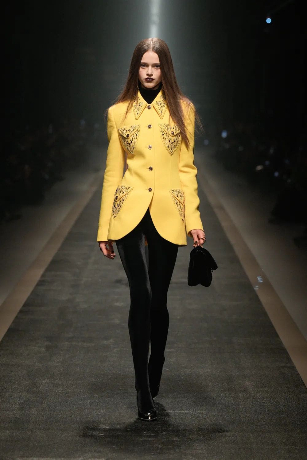 Versace Autunno Inverno 2025 2026 Runway Magazine (45)