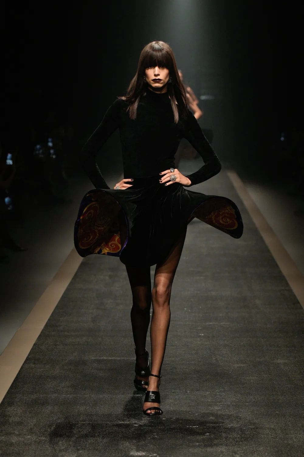 Versace Autunno Inverno 2025 2026 Runway Magazine (67)