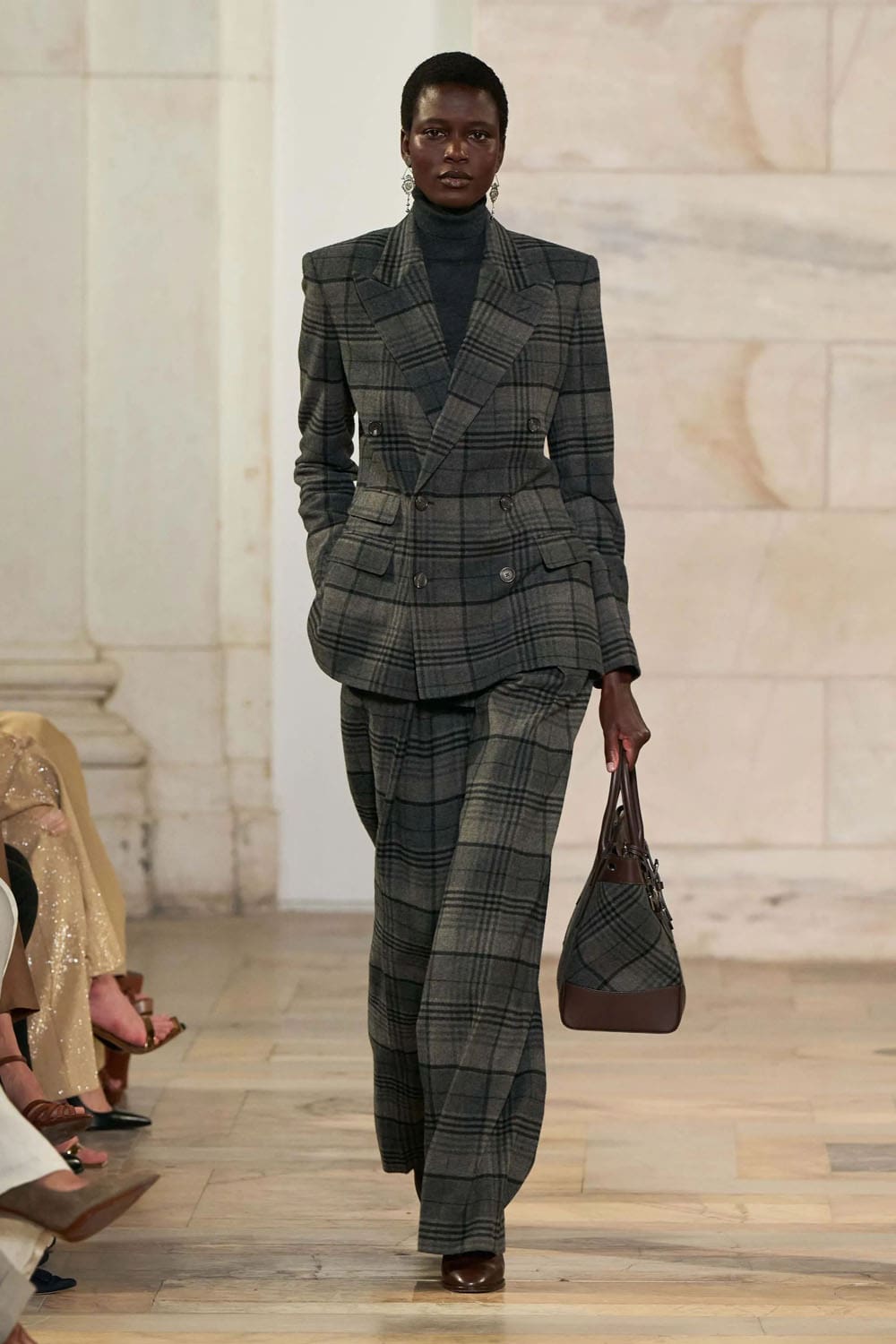 Ralph Lauren Fall Winter 2025 26 Runway Magazine (20)