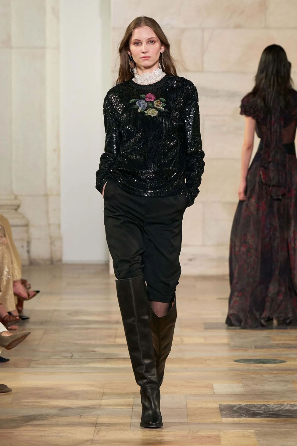 Ralph Lauren Fall Winter 2025 26 Runway Magazine (28)