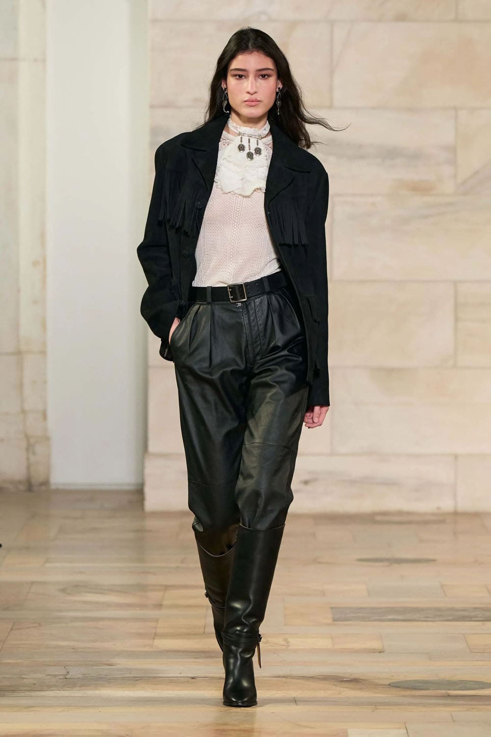 Ralph Lauren Fall Winter 2025 26 Runway Magazine (33)