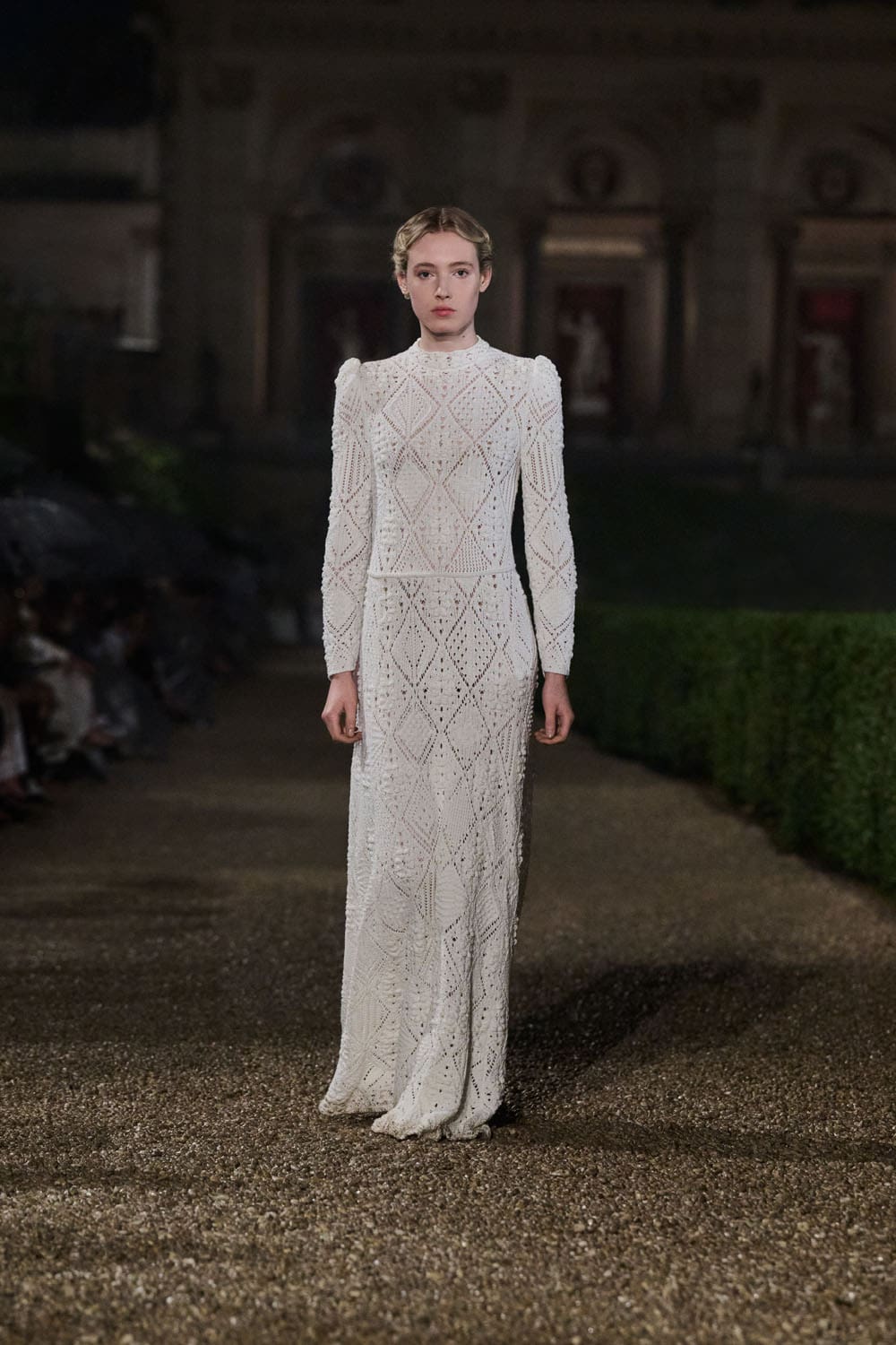 Dior Cruise 2026 Resort Rom Runway Magazin (17)