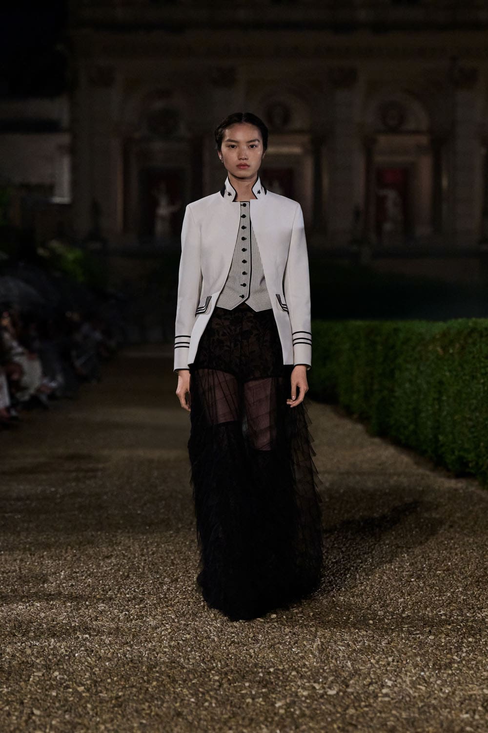 Dior Cruise 2026 Resort Rom Runway Magazin (18)