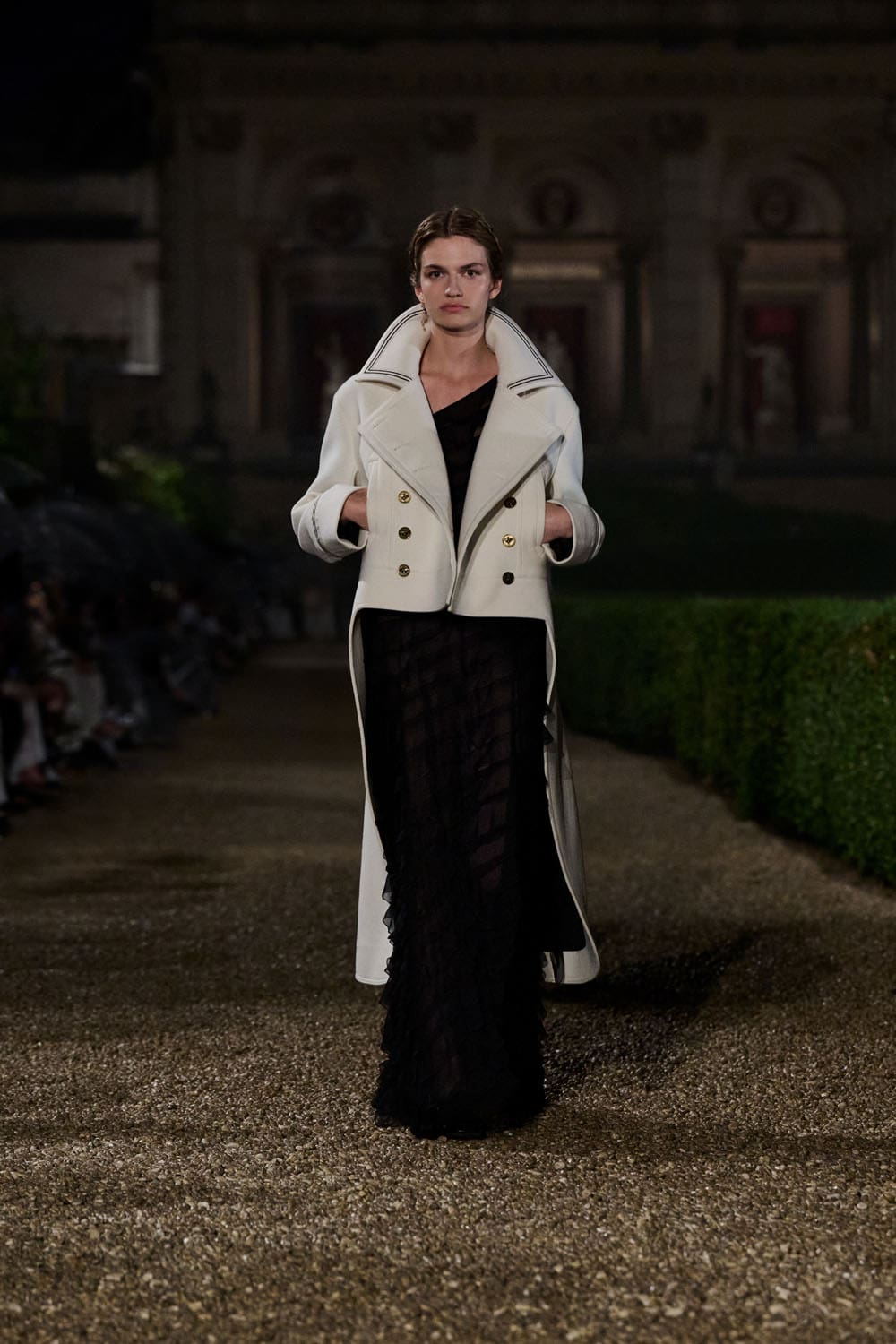 Dior Cruise 2026 Resort Rom Runway Magazin (19)