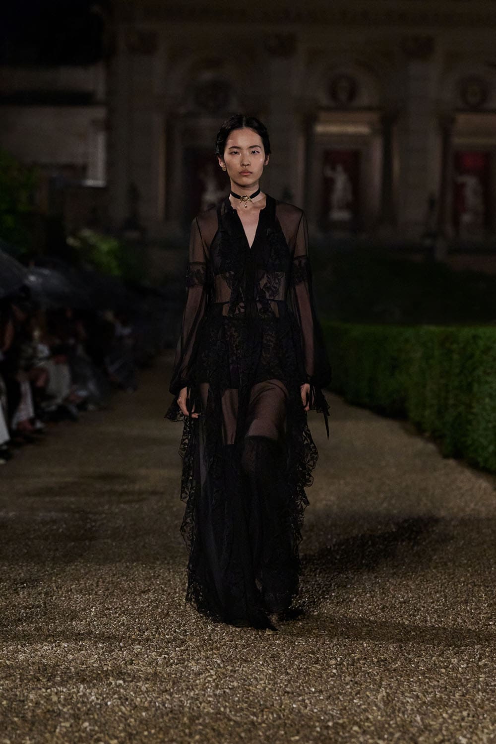 Dior Cruise 2026 Resort Rom Runway Magazin (22)