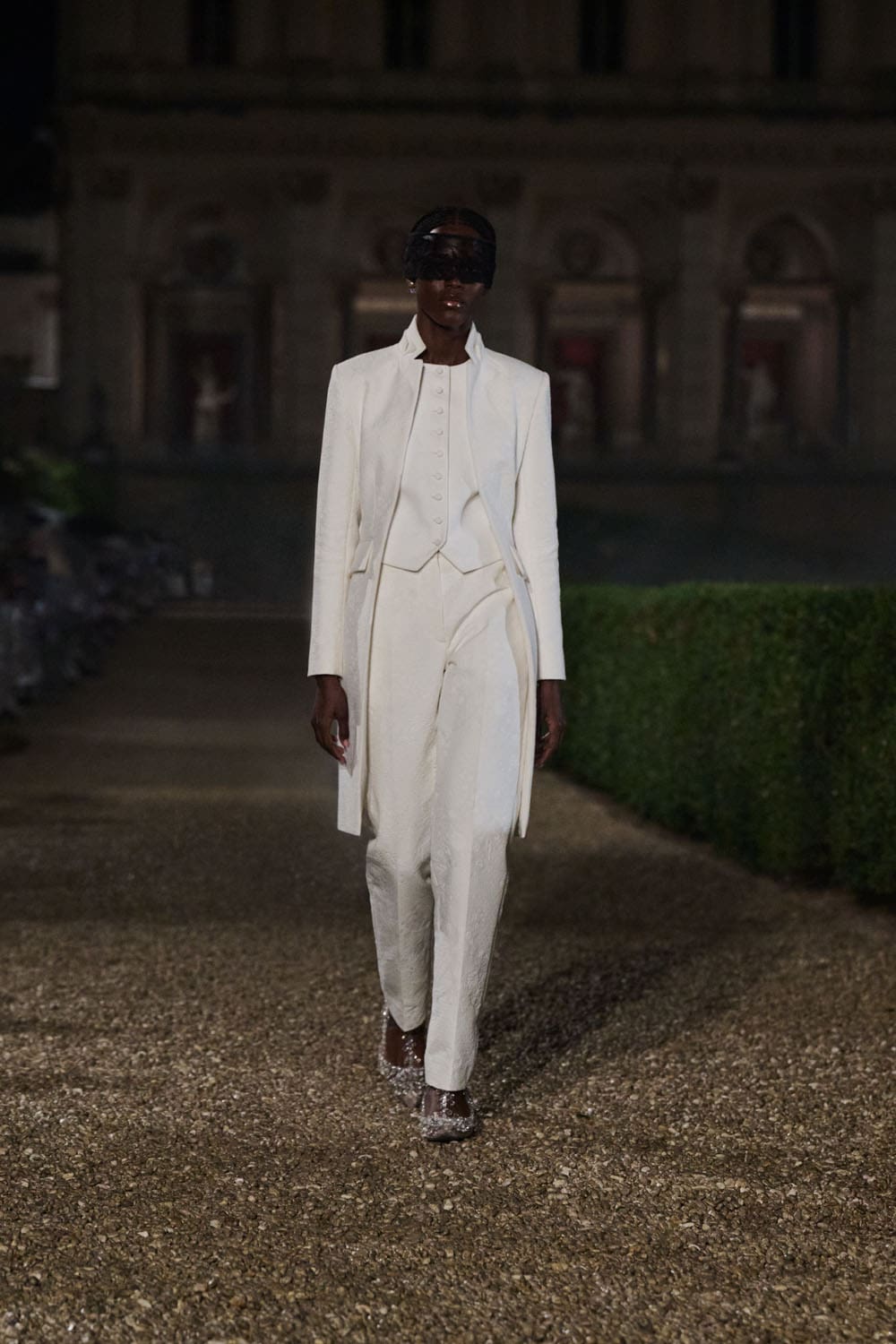 Dior Cruise 2026 Resort Rom Runway Magazin (31)