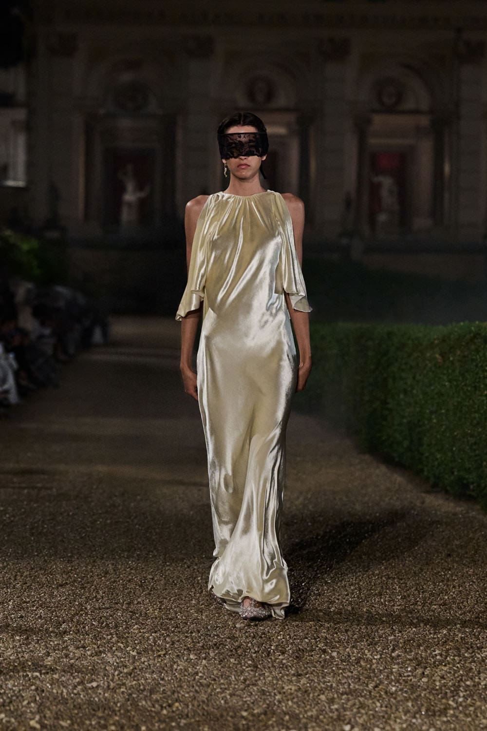 Dior Cruise 2026 Resort Rom Runway Magazin (40)