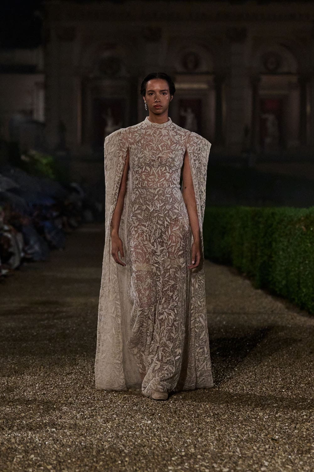 Dior Cruise 2026 Resort Rom Runway Magazin (5)