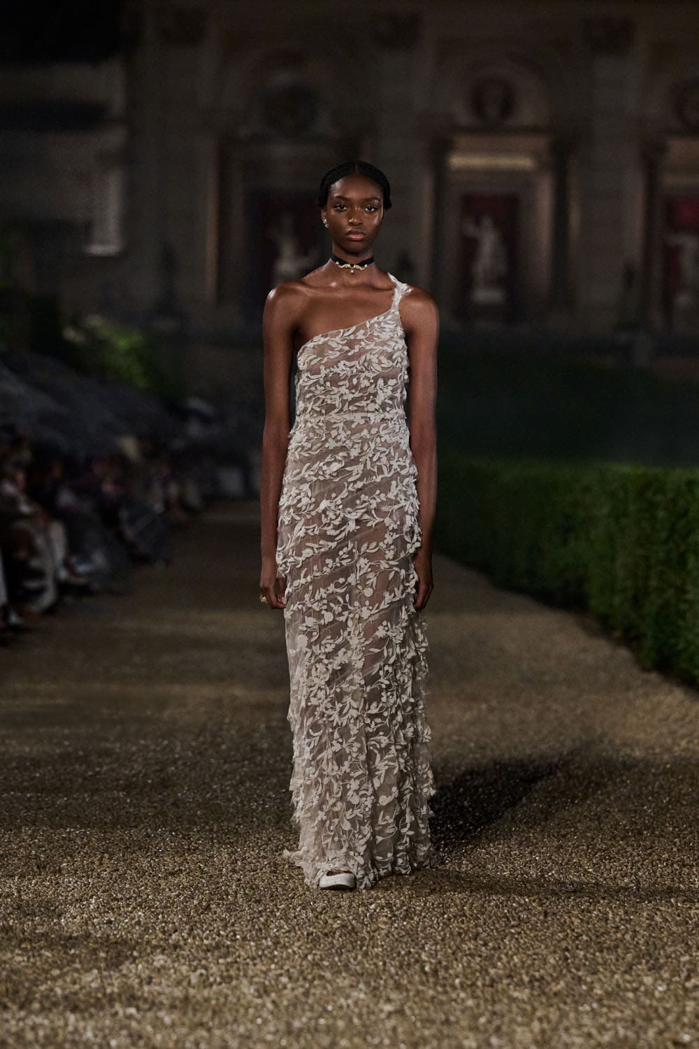 Dior Cruise 2026 Resort Rom Runway Magazin (8)
