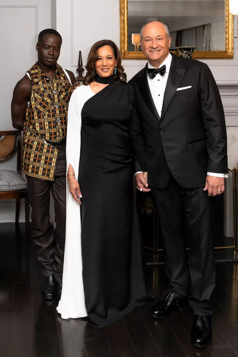 Kamala Harris in Off White and Doug Emhoff in Brunello Cucinelli at Met Gala 2025 1