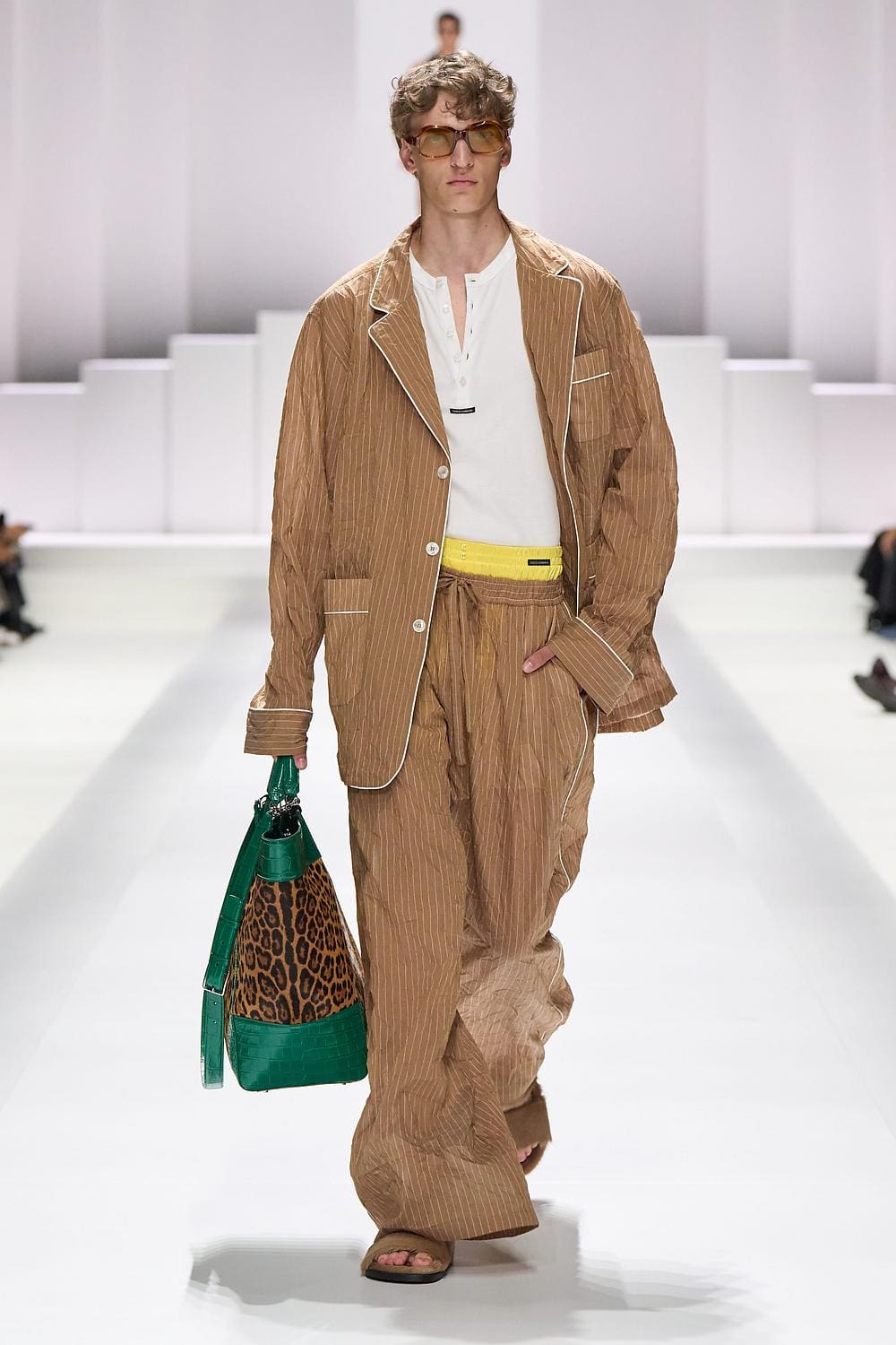 01 Dolce Gabbana Primavera Verão 2026 Masculino Runway revista