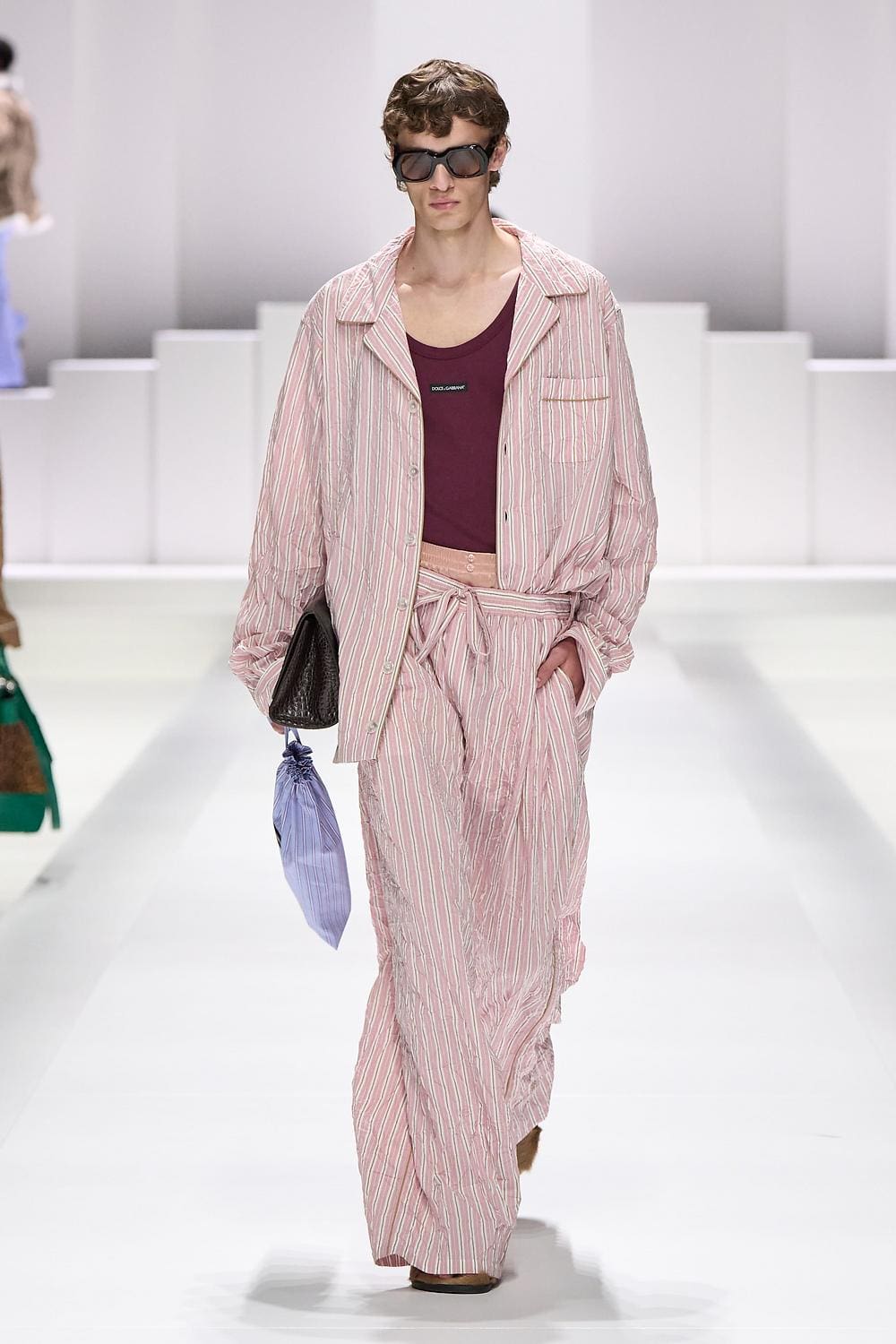 02 Dolce Gabbana Primavera Verão 2026 Masculino Runway revista