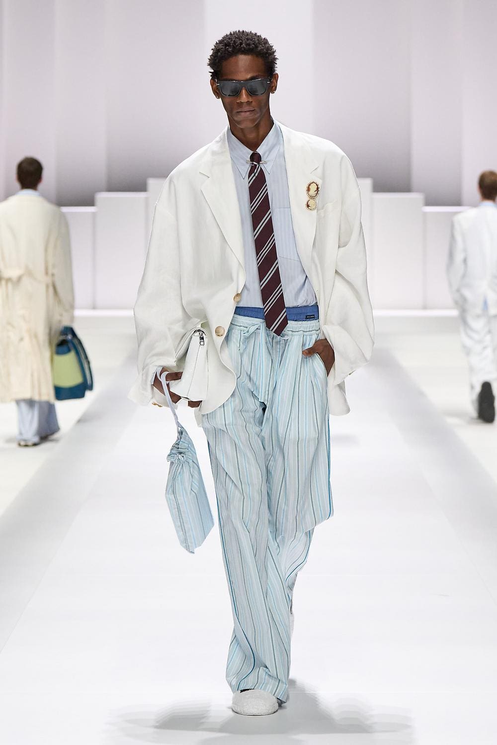 15 Dolce Gabbana Primavera Verão 2026 Masculino Runway revista