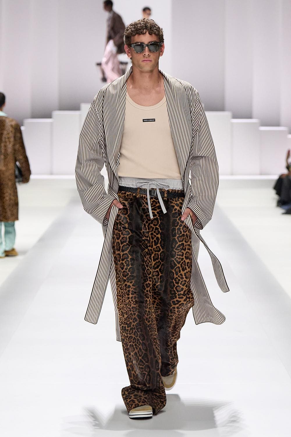 29 Dolce Gabbana Primavera Verão 2026 Masculino Runway revista
