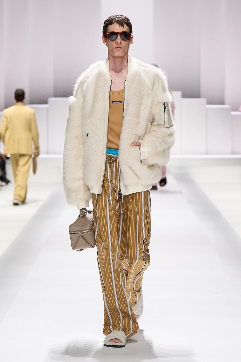 35 Dolce Gabbana Primavera Verão 2026 Masculino Runway revista