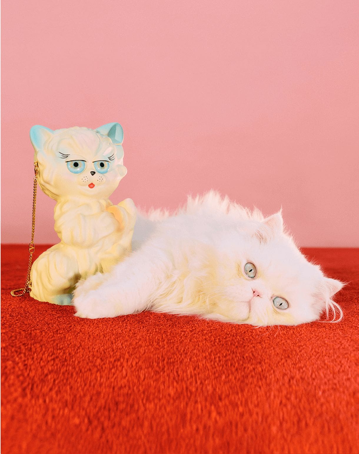 4 Le Chat de la Maison Valentino Chupette Lagerfeld