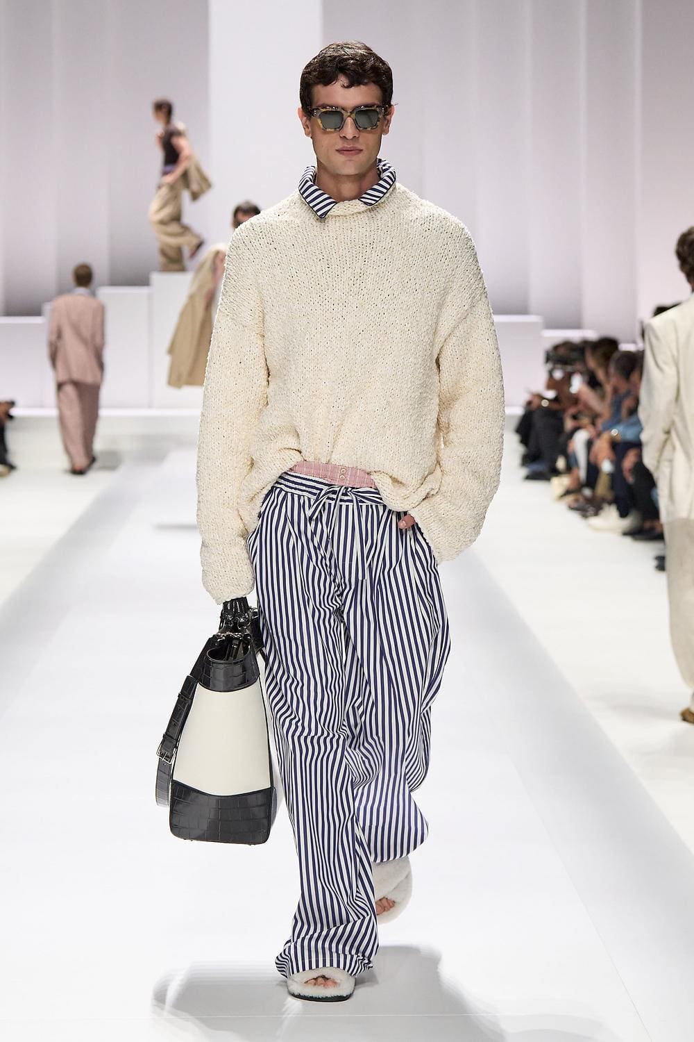42 Dolce Gabbana Primavera Verão 2026 Masculino Runway revista