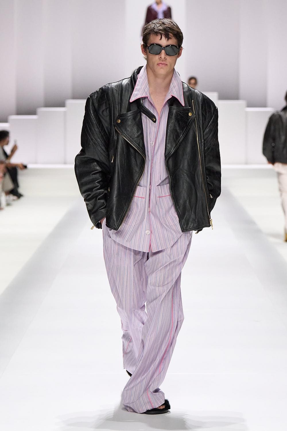 50 Dolce Gabbana Primavera Verão 2026 Masculino Runway revista