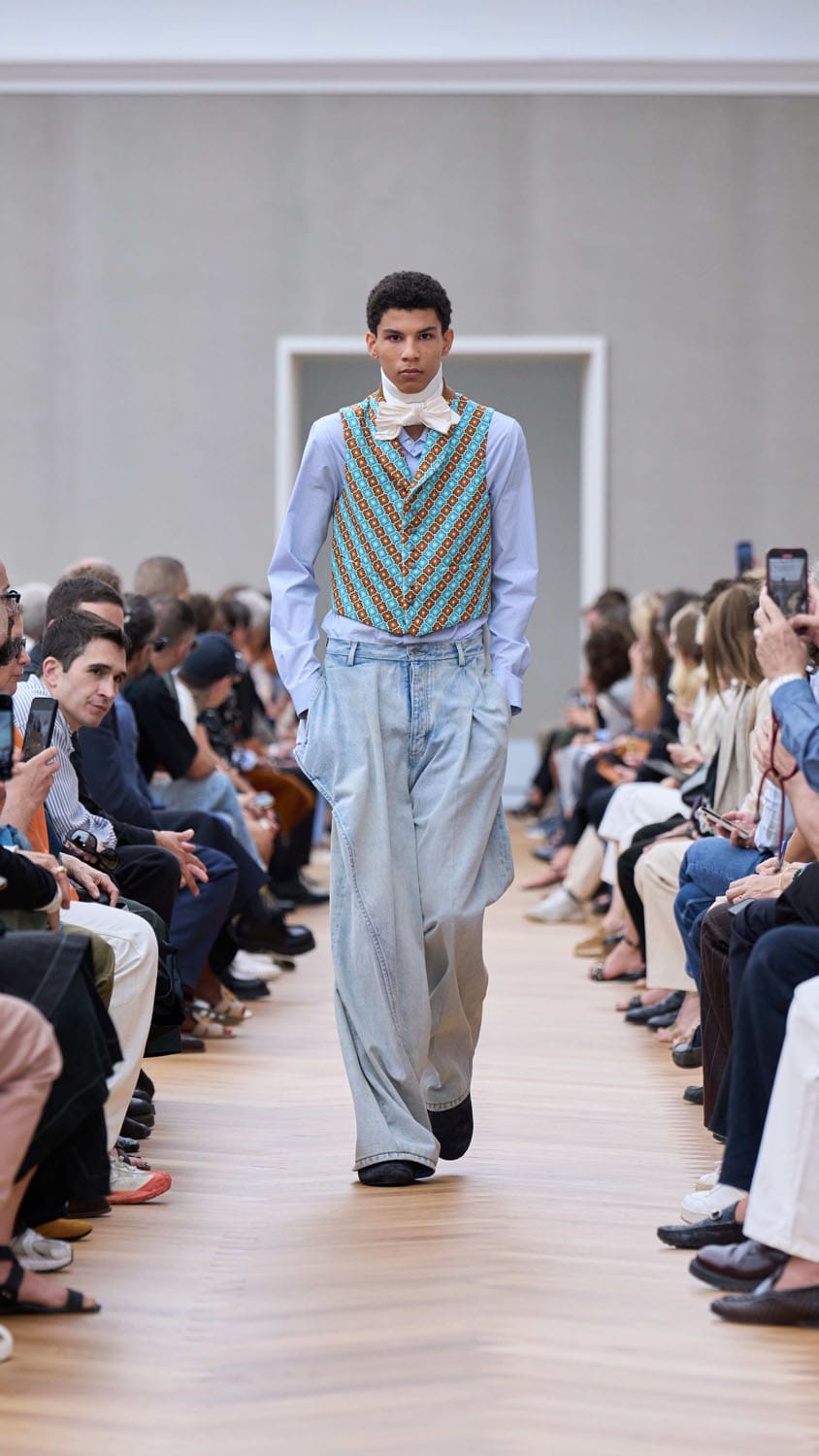 DIOR Summer 2026 Men by Jonathan Anderson Runway Magazine (21)