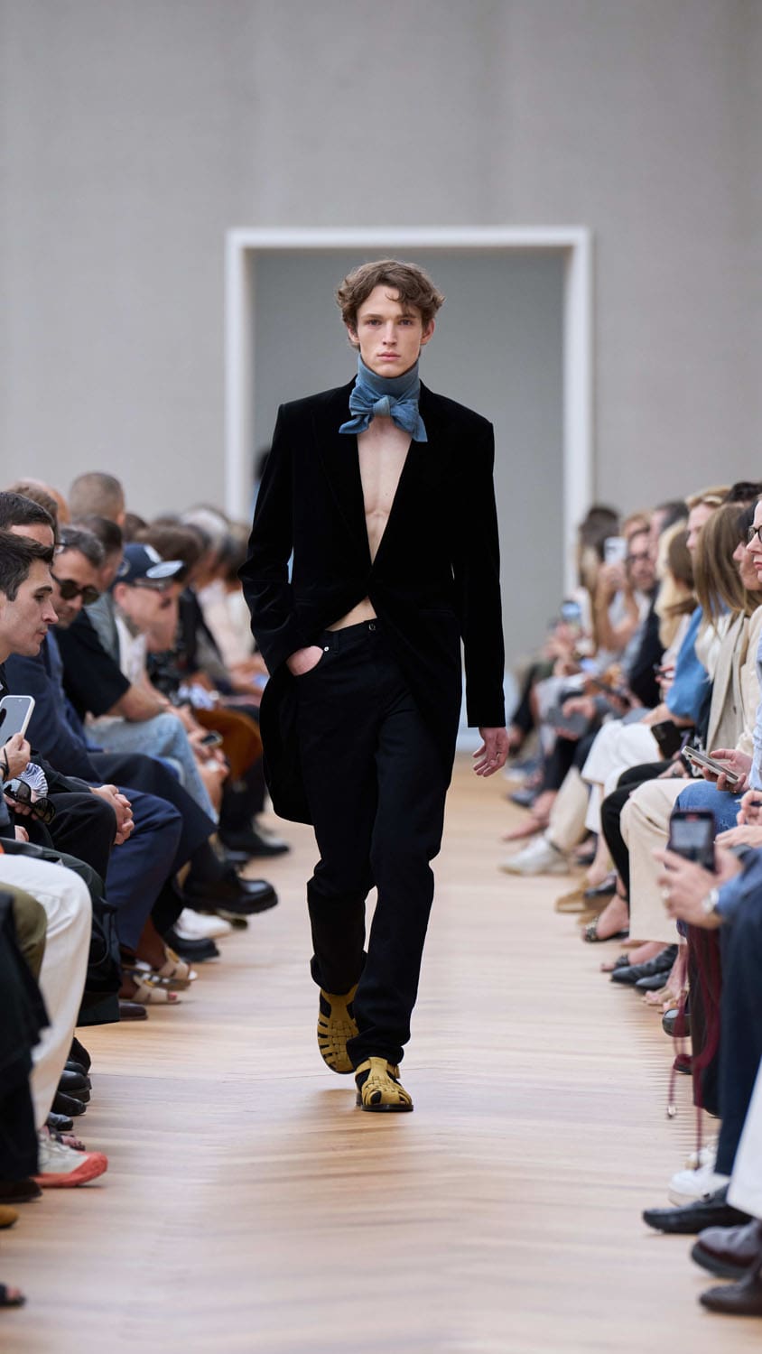 DIOR Summer 2026 Men by Jonathan Anderson Runway Magazine (22)