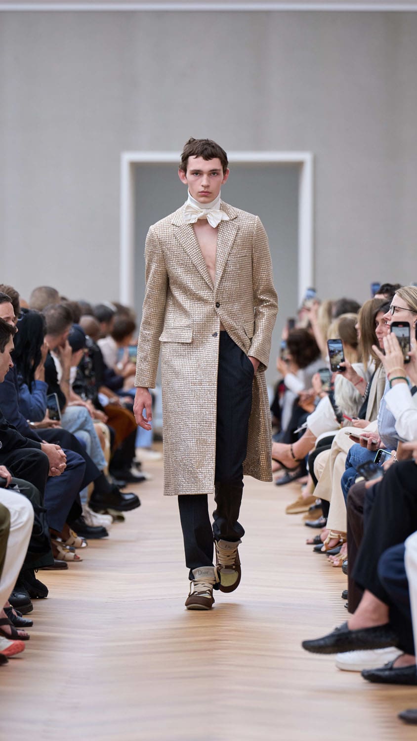 DIOR Summer 2026 Men by Jonathan Anderson Runway Magazine (7)