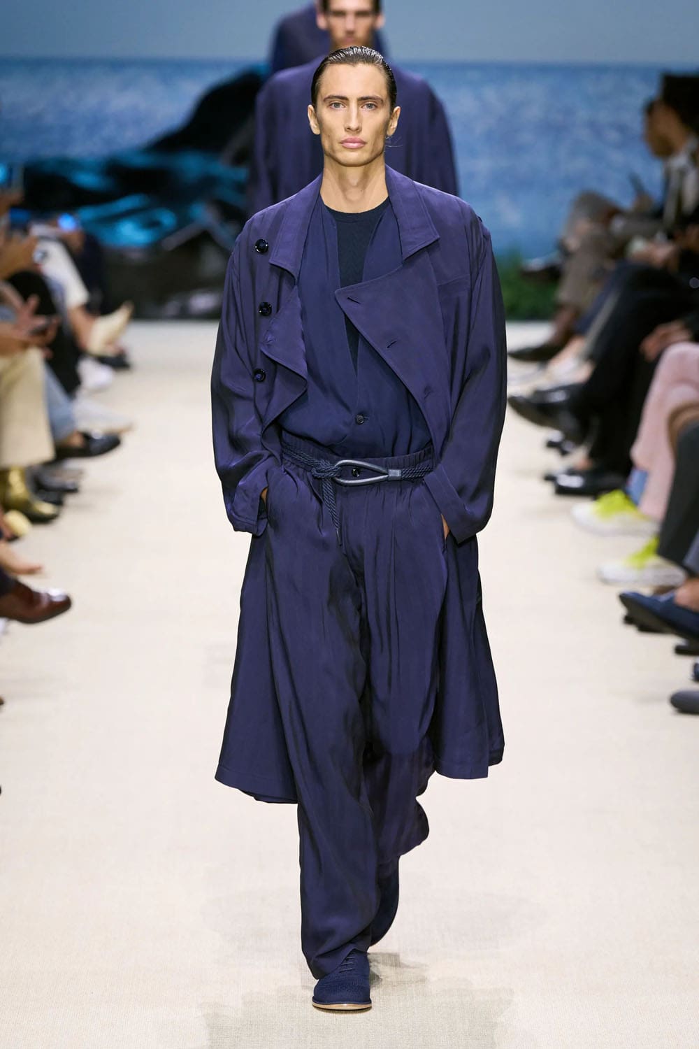 Giorgio Armani Spring Summer 2026 Men Runway Magazine (10)