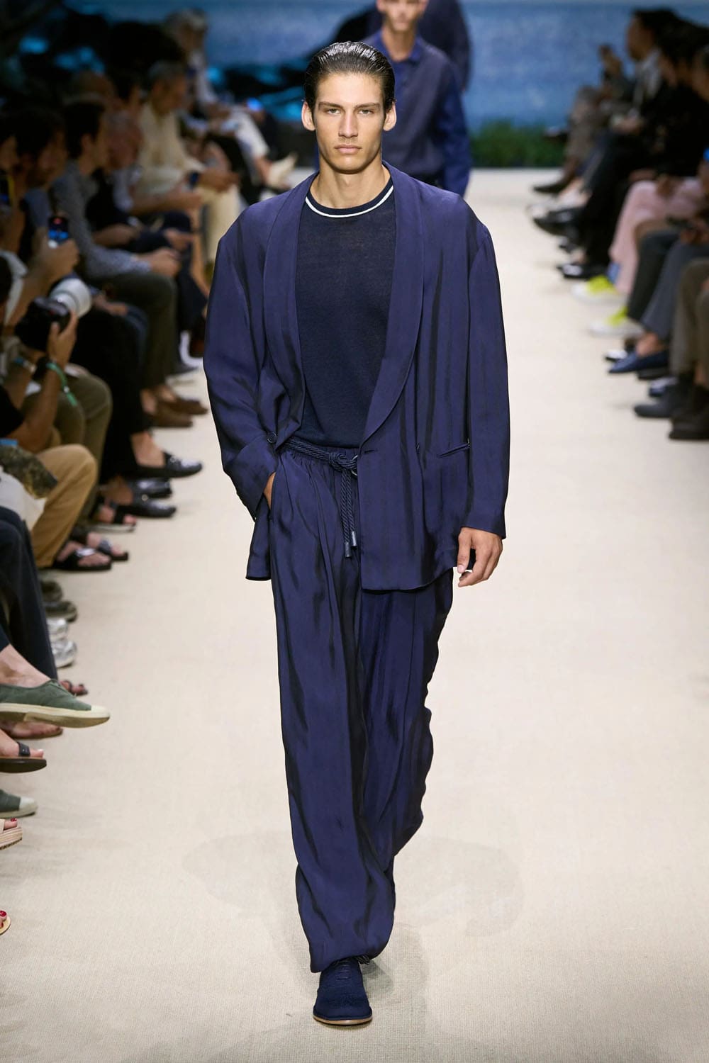 Giorgio Armani Spring Summer 2026 Men Runway Magazine (11)