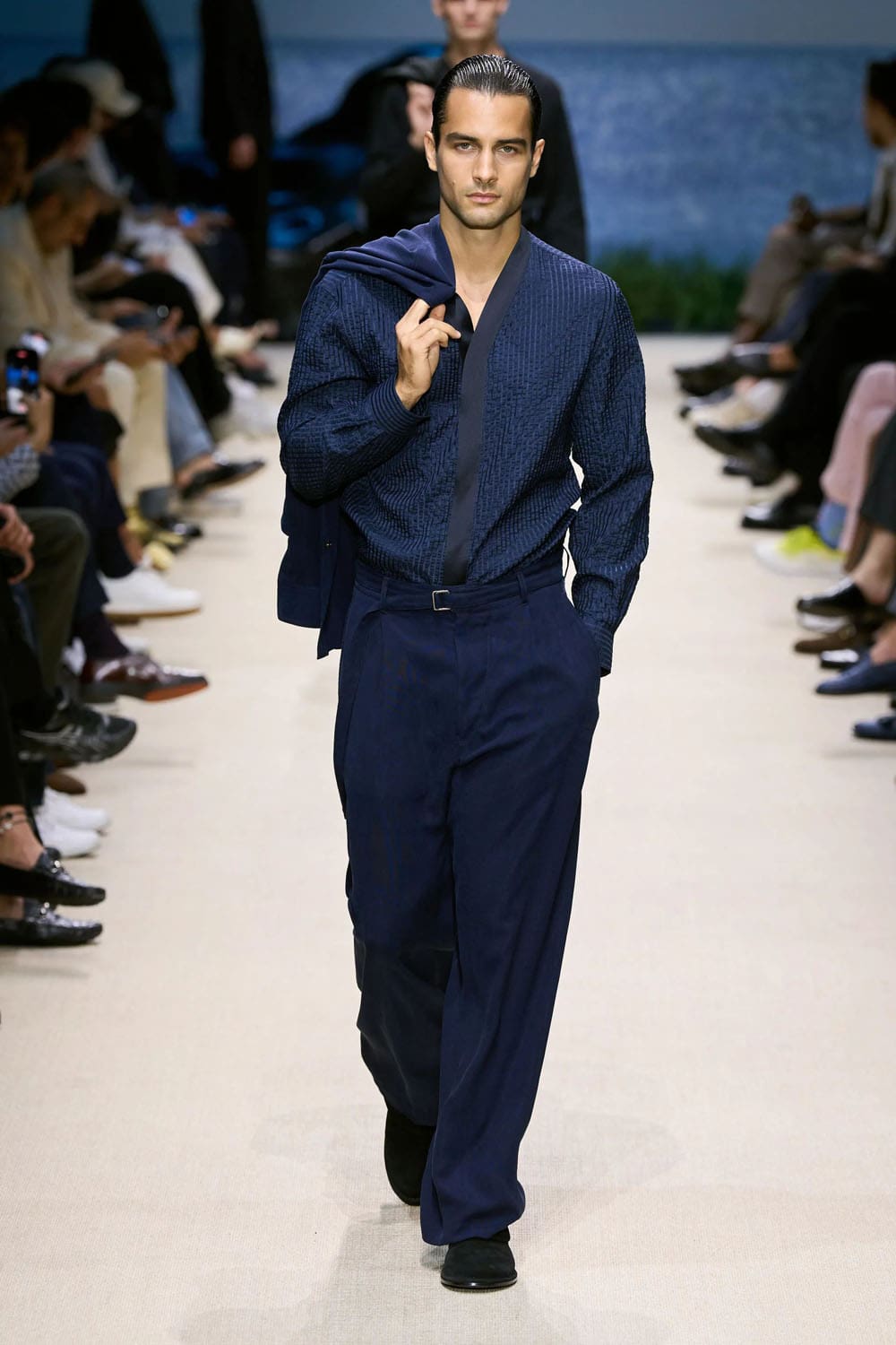 Giorgio Armani Spring Summer 2026 Men Runway Magazine (112)