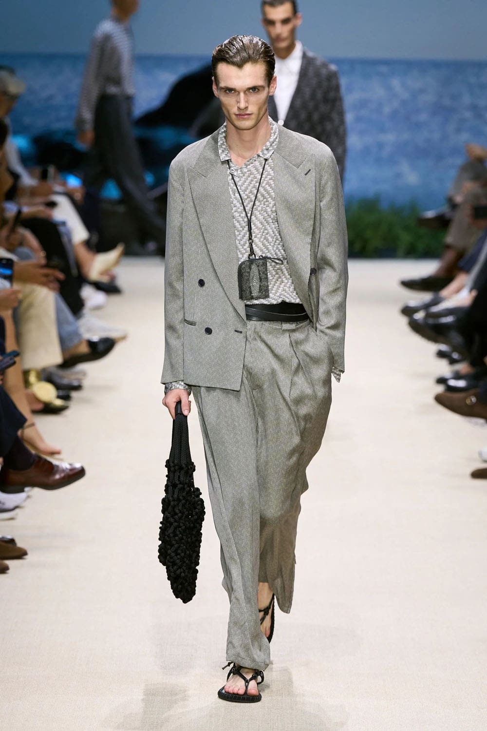 Giorgio Armani Spring Summer 2026 Men Runway Magazine (18)