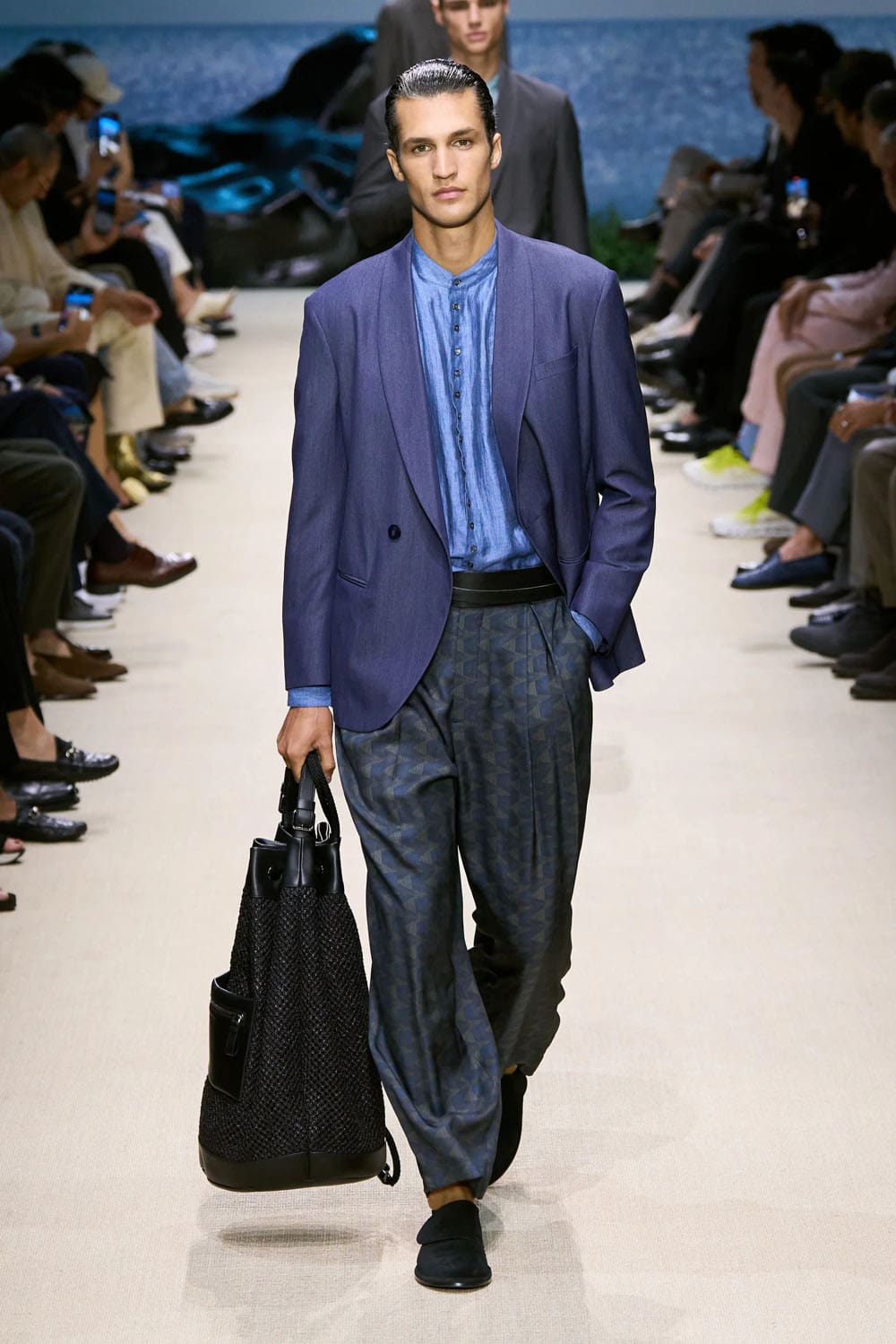 Giorgio Armani Spring Summer 2026 Men Runway Magazine (2)