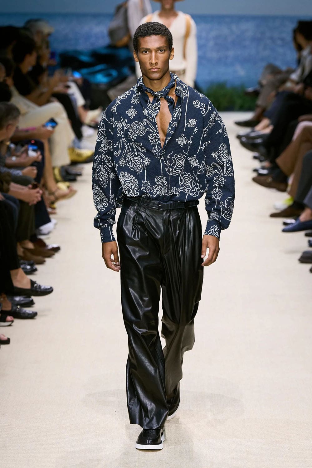 Giorgio Armani Spring Summer 2026 Men Runway Magazine (23)