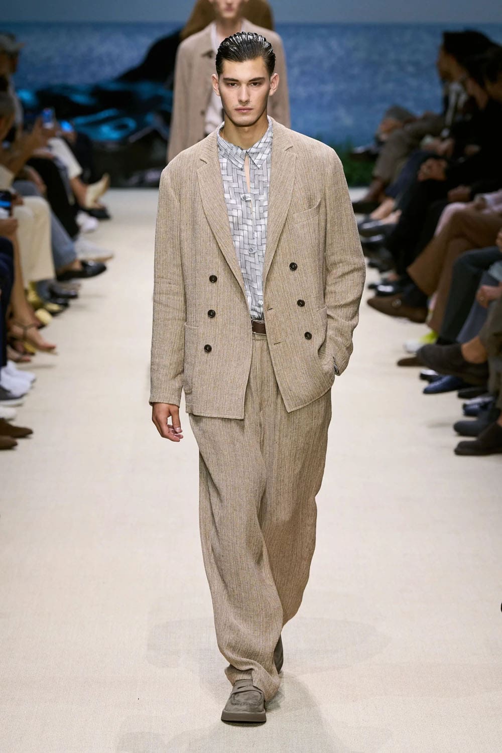 Giorgio Armani Spring Summer 2026 Men Runway Magazine (26)
