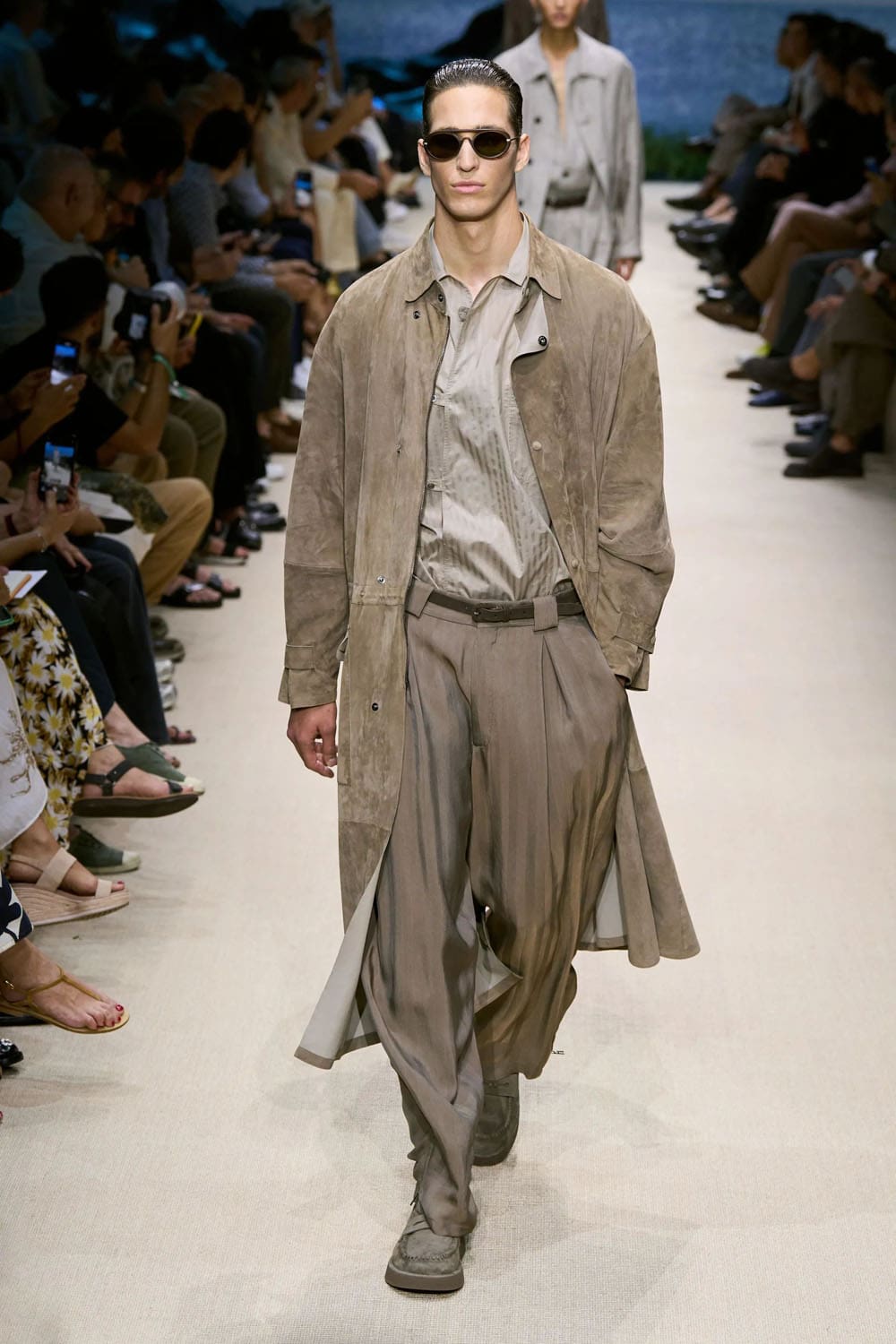 Giorgio Armani Spring Summer 2026 Men Runway Magazine (29)