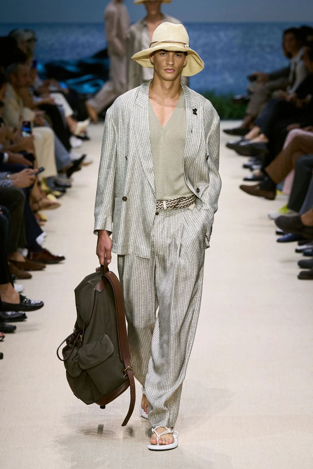 Giorgio Armani Spring Summer 2026 Men Runway Magazine (36)