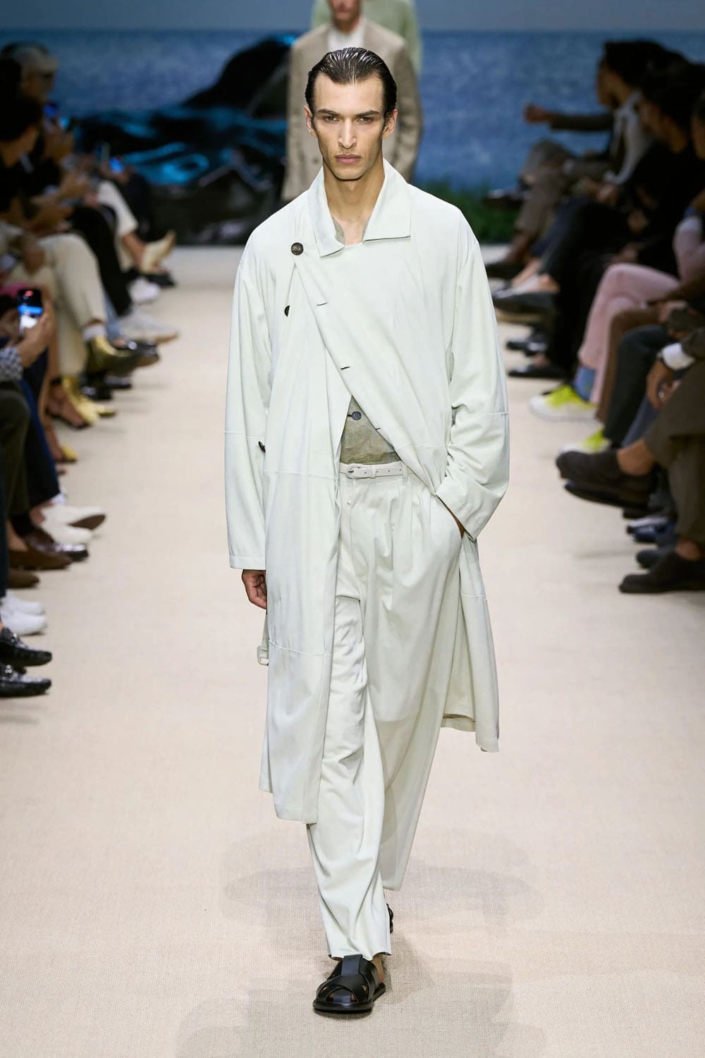 Giorgio Armani Spring Summer 2026 Men Runway Magazine (57)