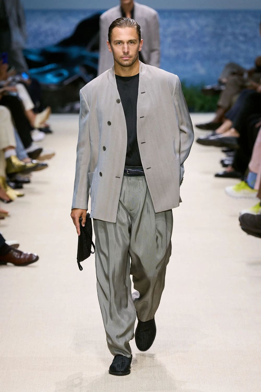 Giorgio Armani Spring Summer 2026 Men Runway Magazine (70)