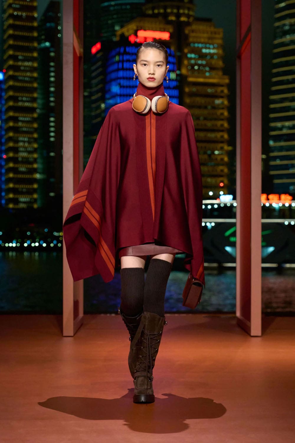 Hermes Autunno Inverno 2025 Shanghai Runway Magazine (24)
