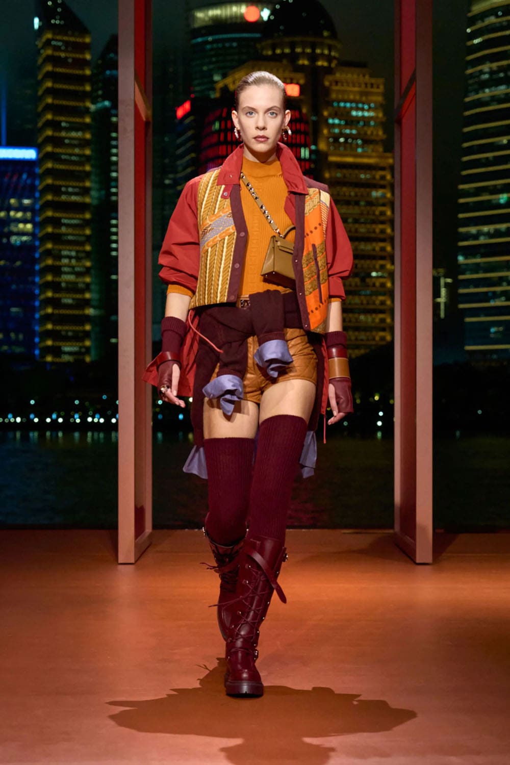 Hermes Autunno Inverno 2025 Shanghai Runway Magazine (34)