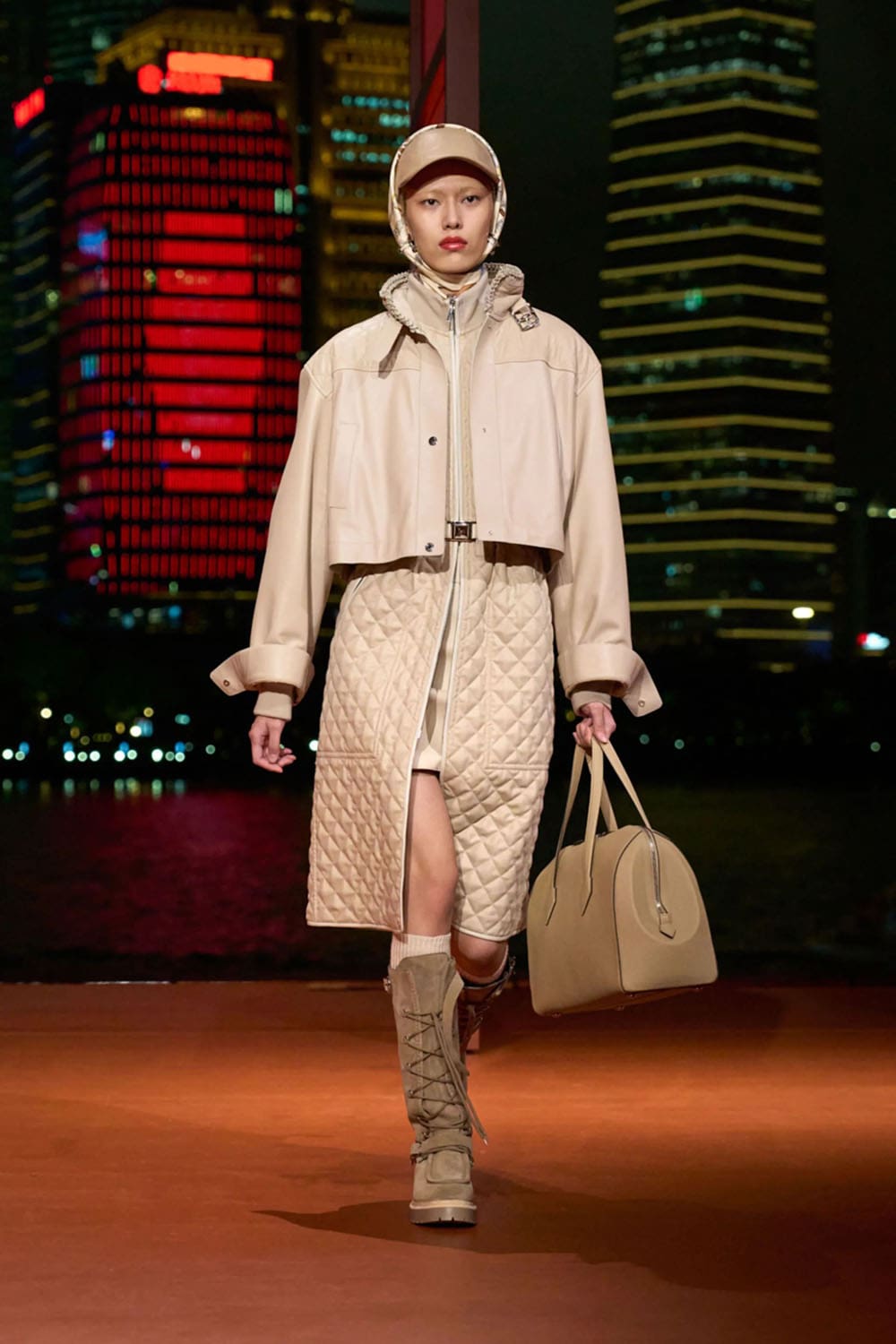 Hermes Autunno Inverno 2025 Shanghai Runway Magazine (40)