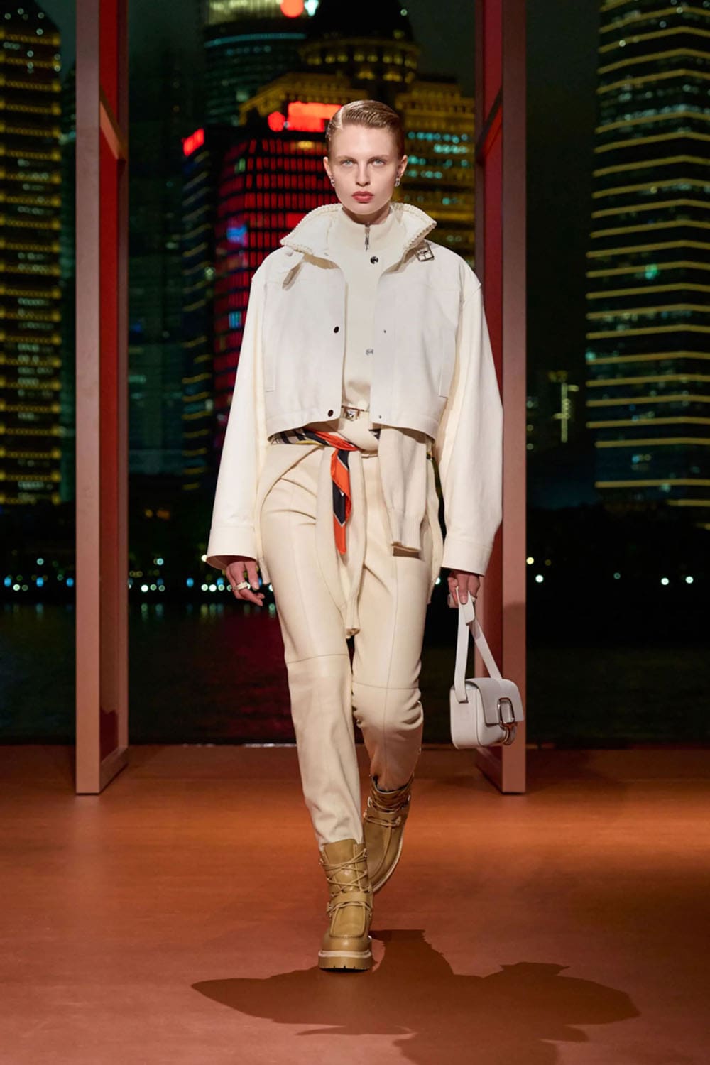 Hermes Autunno Inverno 2025 Shanghai Runway Magazine (45)