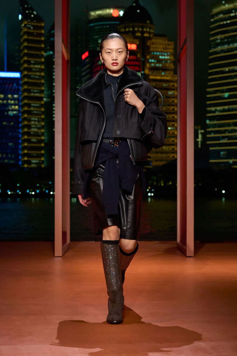 Hermes Autunno Inverno 2025 Shanghai Runway Magazine (51)